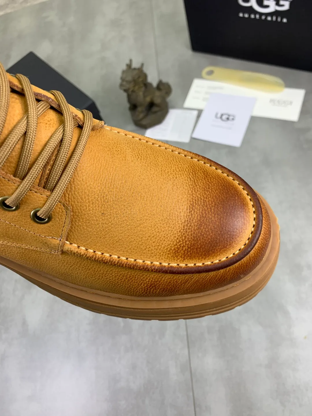 Men's men's shoes 💰P660 New arrival 🆕🆕🆕 IUGGI Men's British retro Martin boots Winter new men's outdoor hiking boots First layer of cowhide on the outside and wool on the inside Comfortable and warm Rubber sole sole Non-slip and firm Trendy and fashionable Casual and versatile Size: 38-44 (45 customized) Color: three colors
